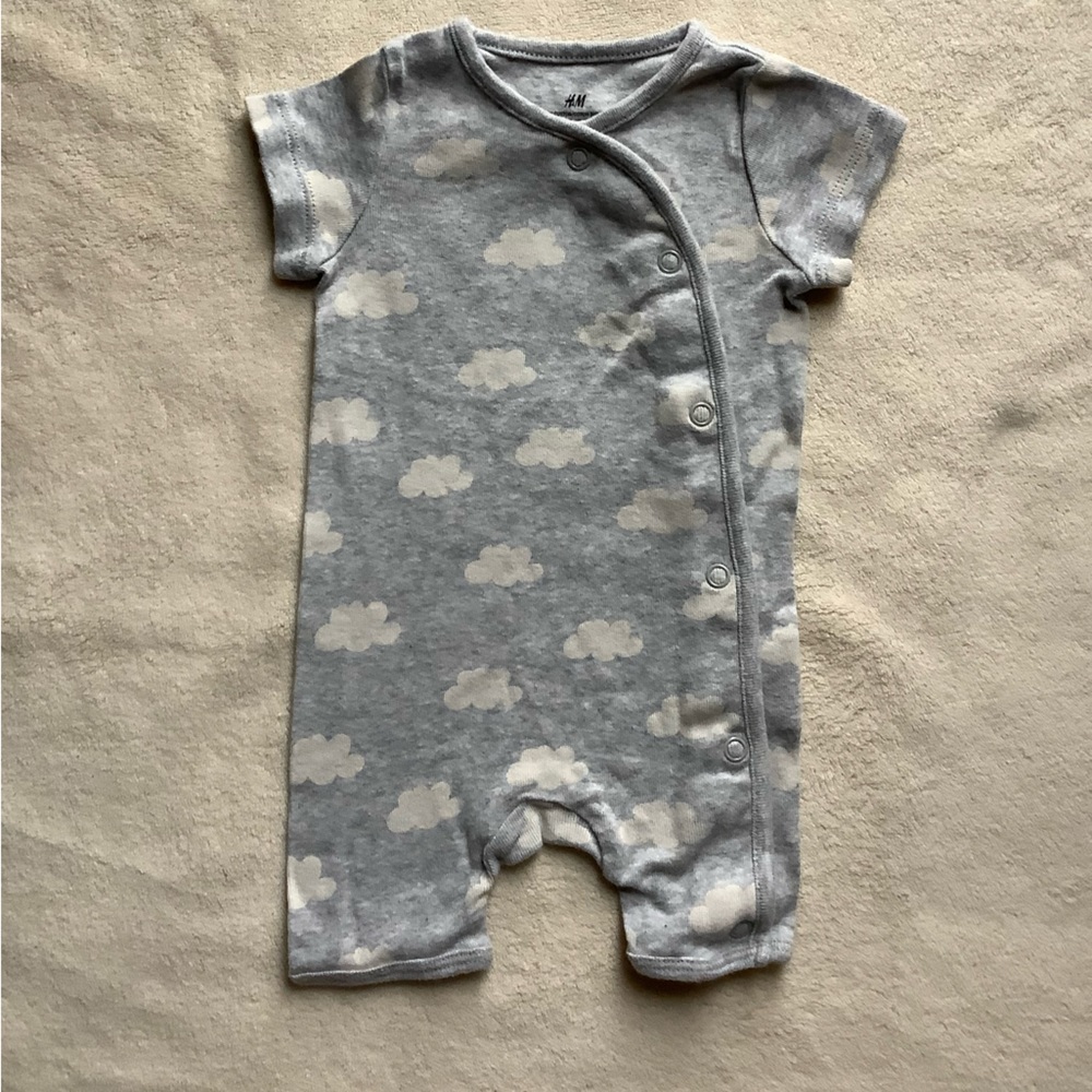 H&M Cloud One Piece Outfit Newborn NB